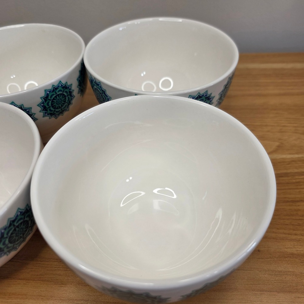 Royal Norfolk Set of 4 Snowflake Medallion Teal Blue Ceramic Soup Cereal Bowls - Picture 4 of 11